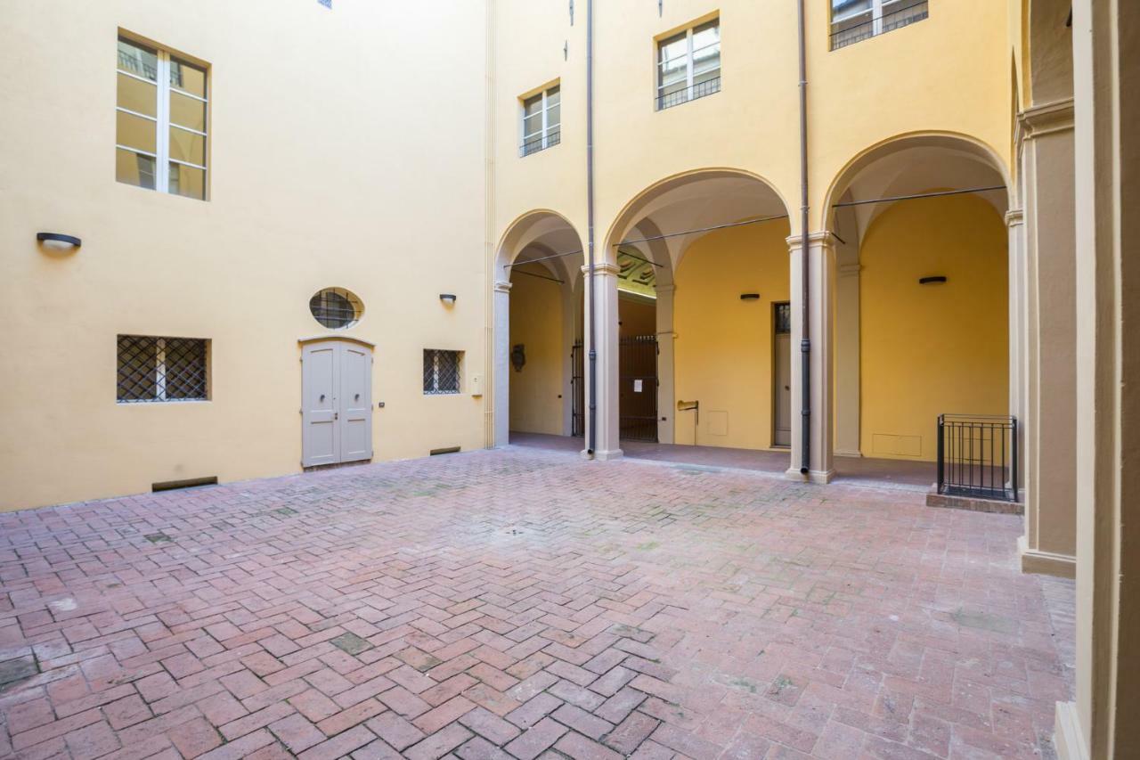 Palazzo Bocchi - The Place Apartments Bologna Esterno foto